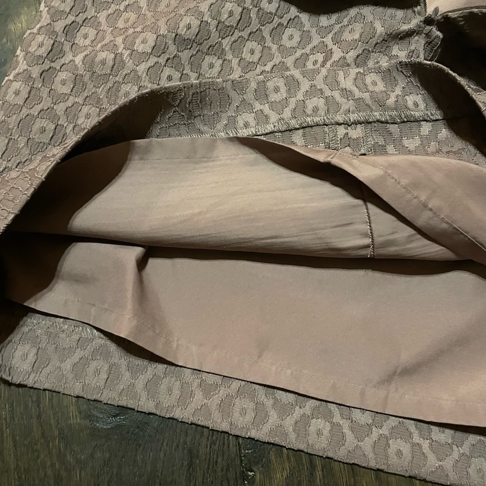 Loft size 10 mauve skirt - Picture 6 of 7